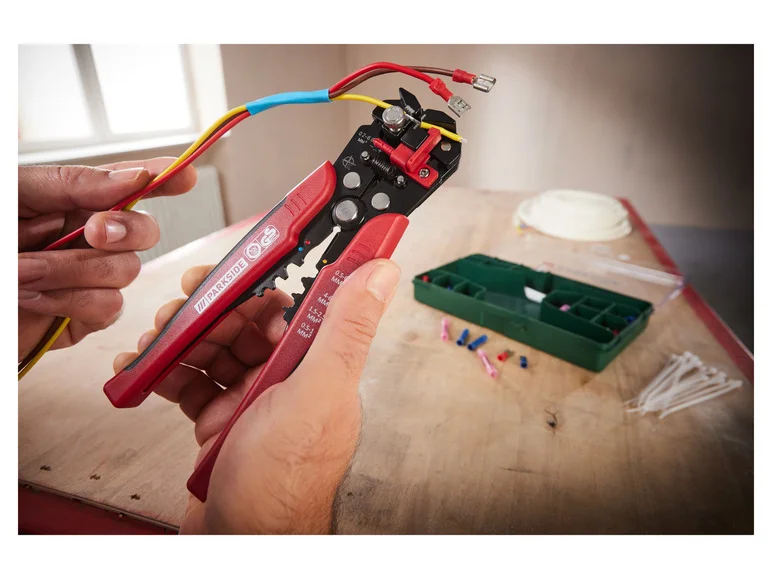 PARKSIDE® Pince à sertir avec accessoires PCZS 231 B2