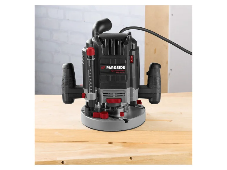 PARKSIDE PERFORMANCE® Défonceuse PPOF 2200 A1. 2200 W