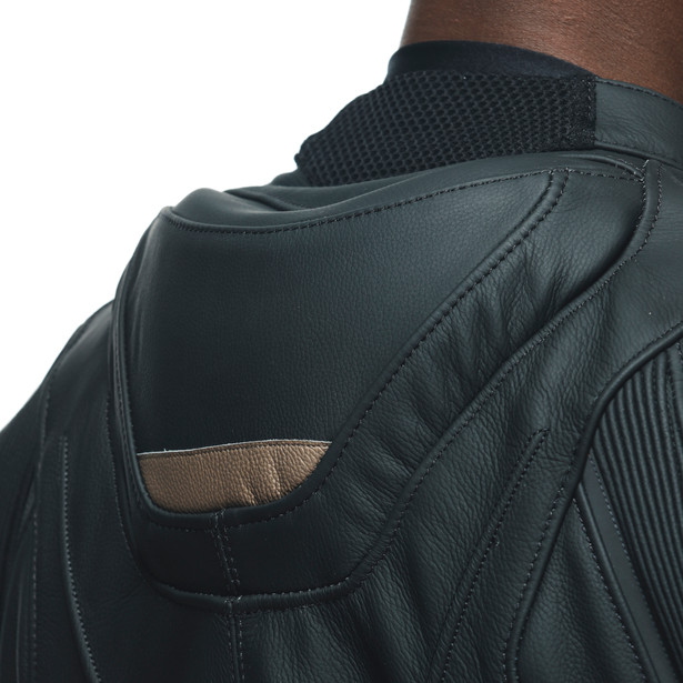 AVRO 4 LEATHER 2PCS SUIT