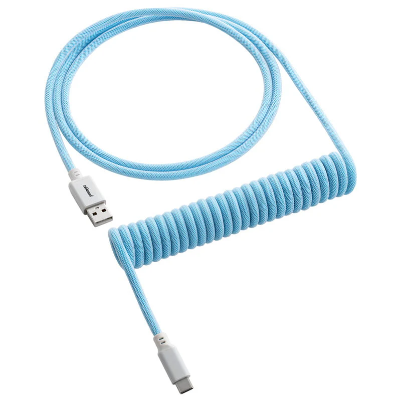 CableMod Classic Spiral-Tastaturkabel USB-C auf USB Typ A. Blueberry Cheesecake – 150 cm